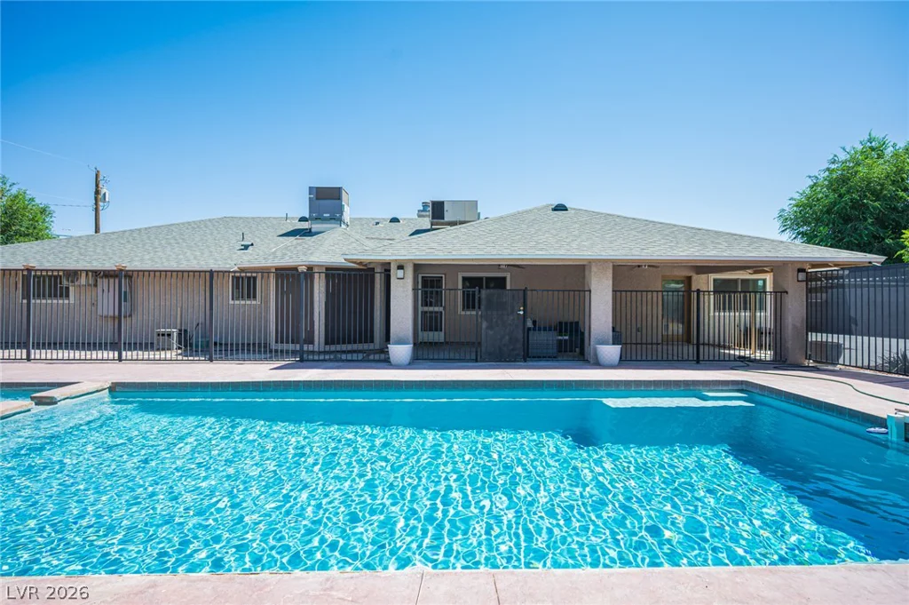 5240 Monroe, Las Vegas, NV 89110