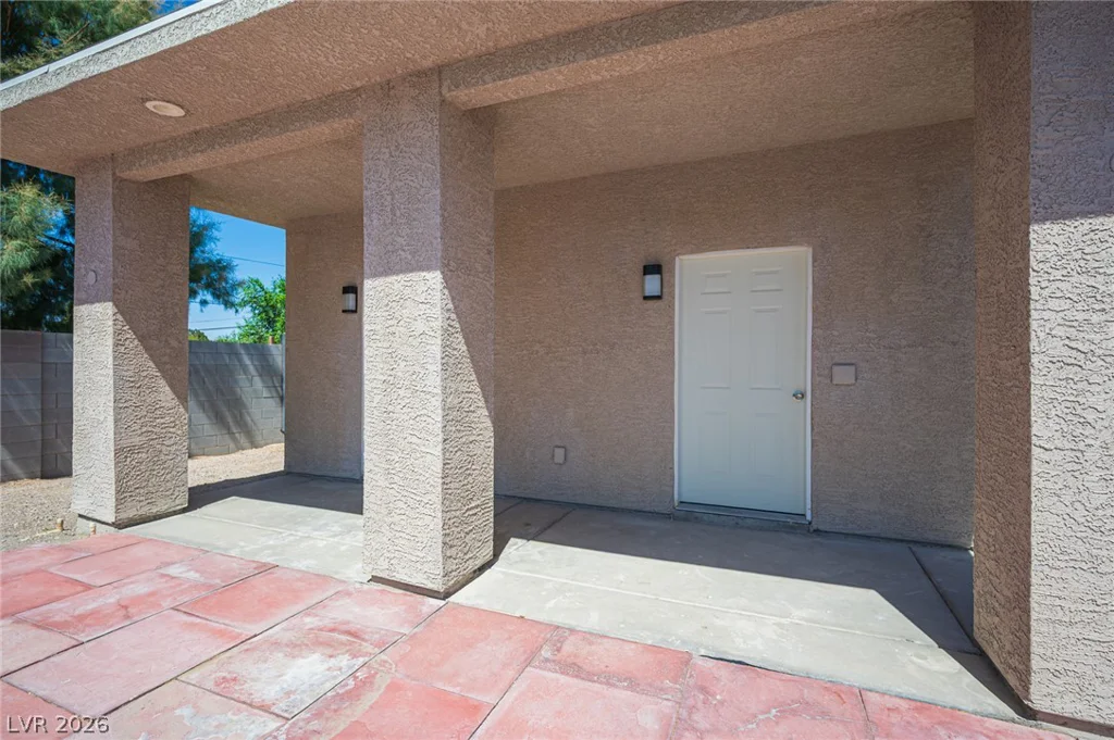5240 Monroe, Las Vegas, NV 89110