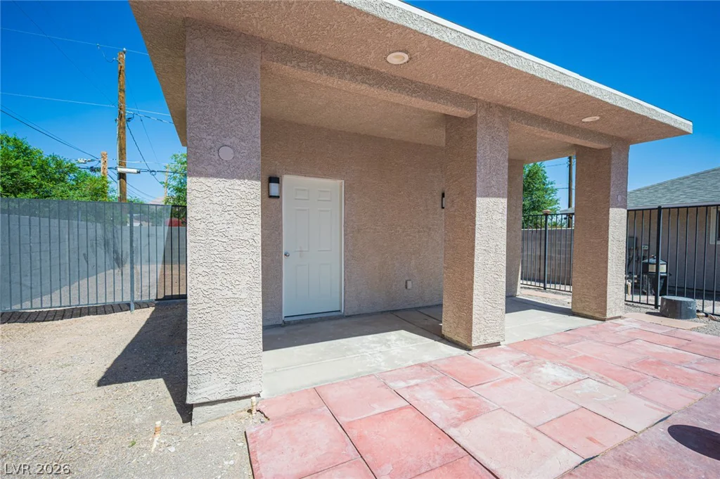 5240 Monroe, Las Vegas, NV 89110