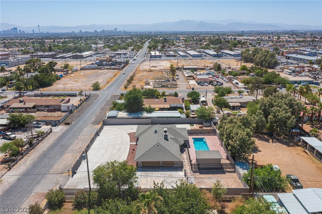 5240 Monroe, Las Vegas, NV 89110