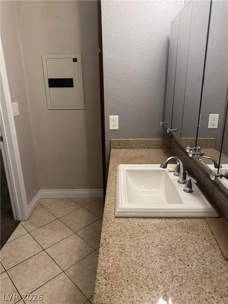 1150 Buffalo, Las Vegas, NV 89128