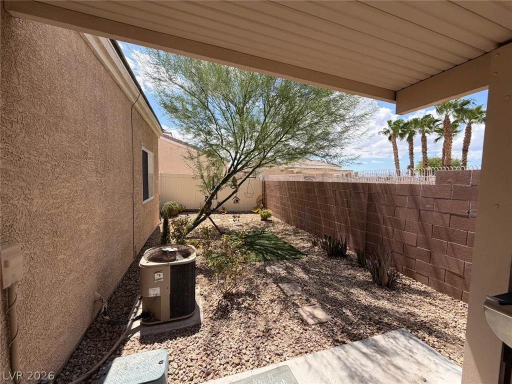 4863 Marco Polo, North Las Vegas, NV 89031
