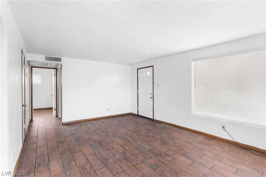 1615 Eastwood, Las Vegas, NV 89104
