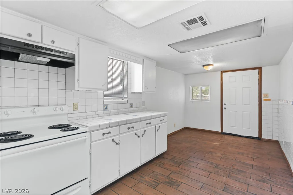 1615 Eastwood, Las Vegas, NV 89104