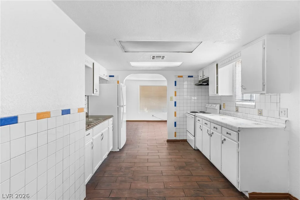 1615 Eastwood, Las Vegas, NV 89104