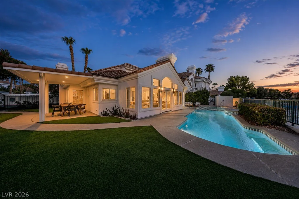 2972 Sun Lake, Las Vegas, NV 89128