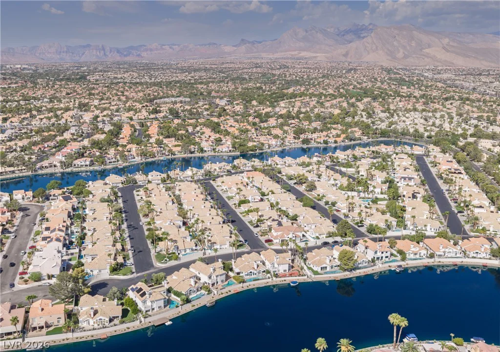 2972 Sun Lake, Las Vegas, NV 89128