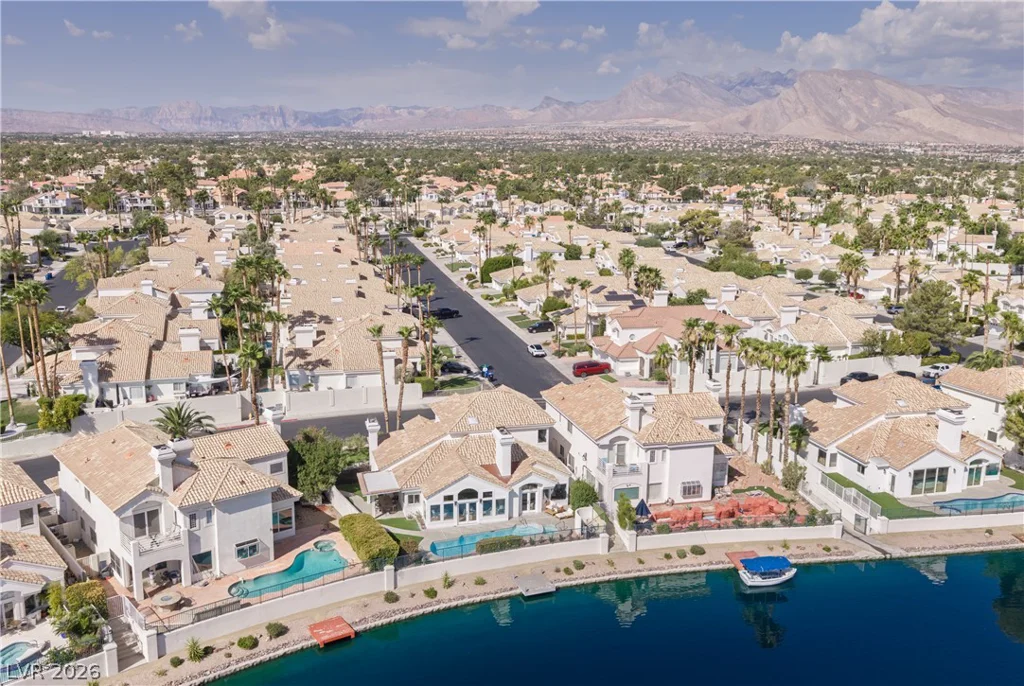 2972 Sun Lake, Las Vegas, NV 89128