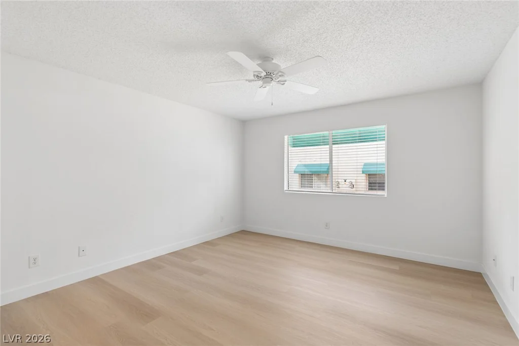 7901 Ryandale, Las Vegas, NV 89145