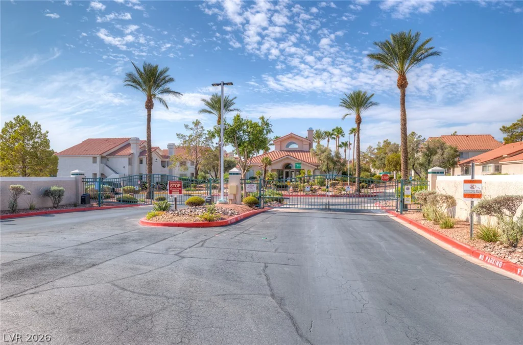 7901 Ryandale, Las Vegas, NV 89145