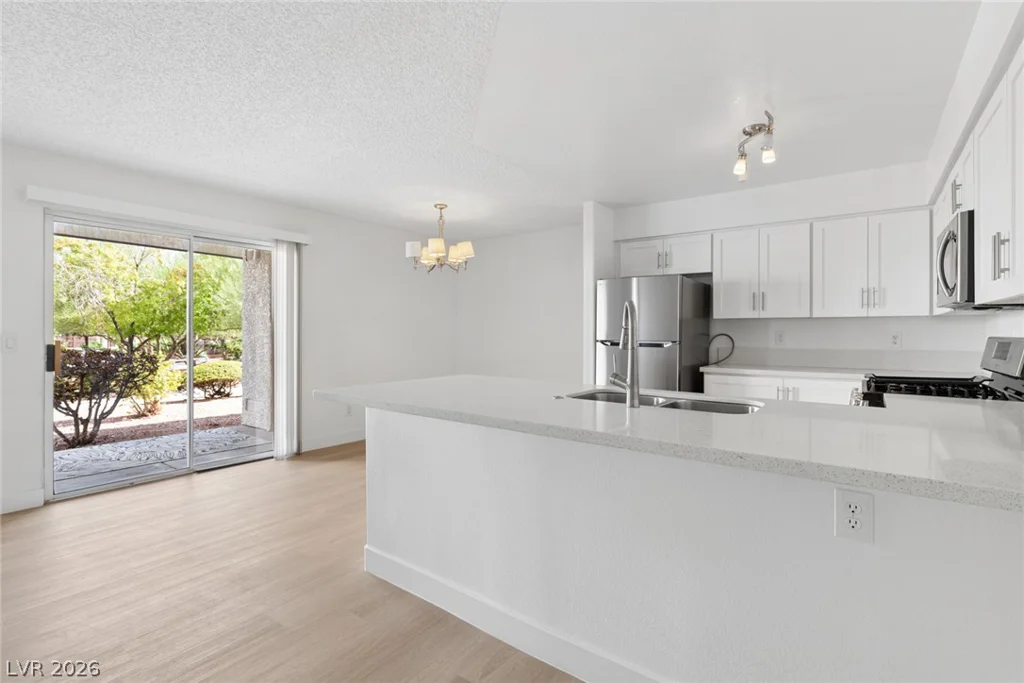 7901 Ryandale, Las Vegas, NV 89145