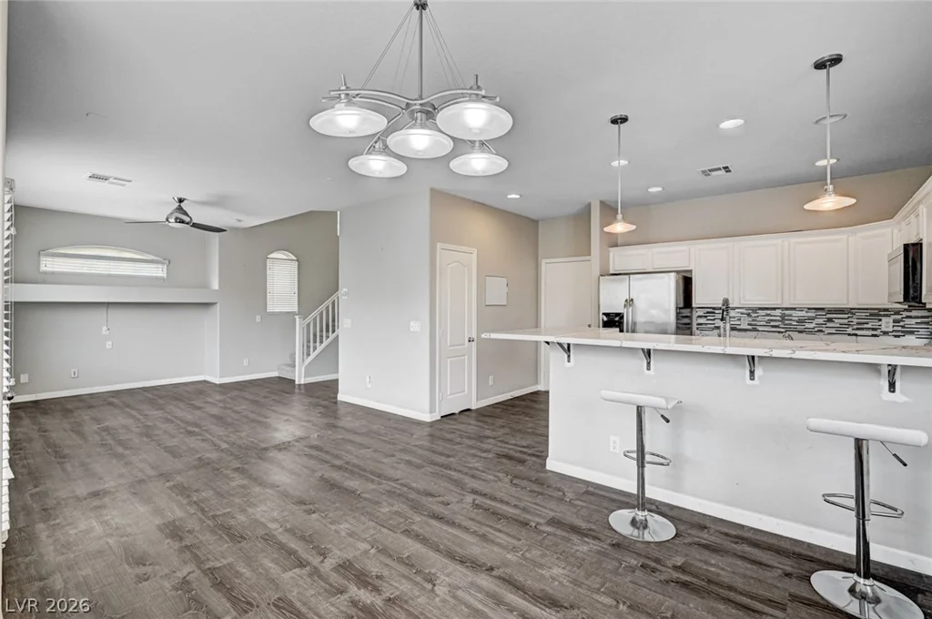5109 Silent Valley, Las Vegas, NV 89139