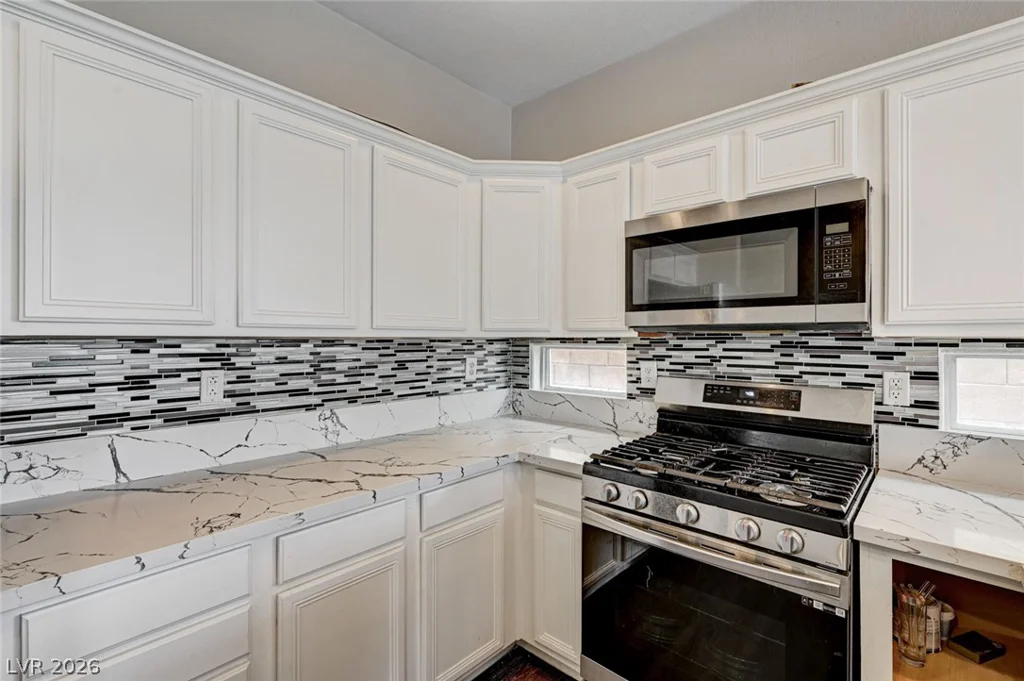 5109 Silent Valley, Las Vegas, NV 89139