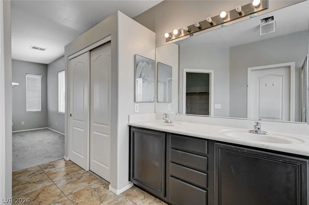 5109 Silent Valley, Las Vegas, NV 89139