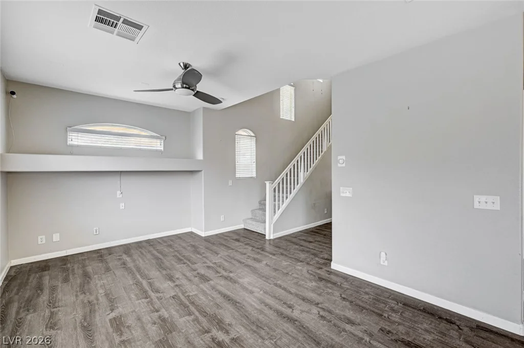 5109 Silent Valley, Las Vegas, NV 89139