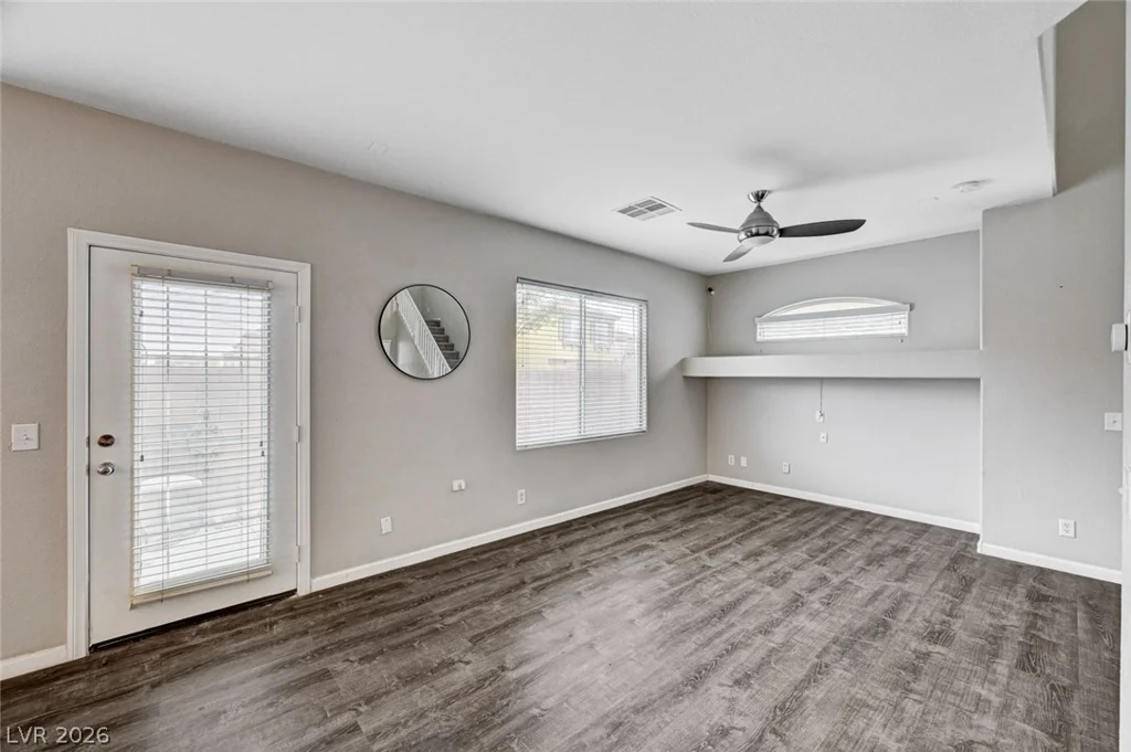 5109 Silent Valley, Las Vegas, NV 89139