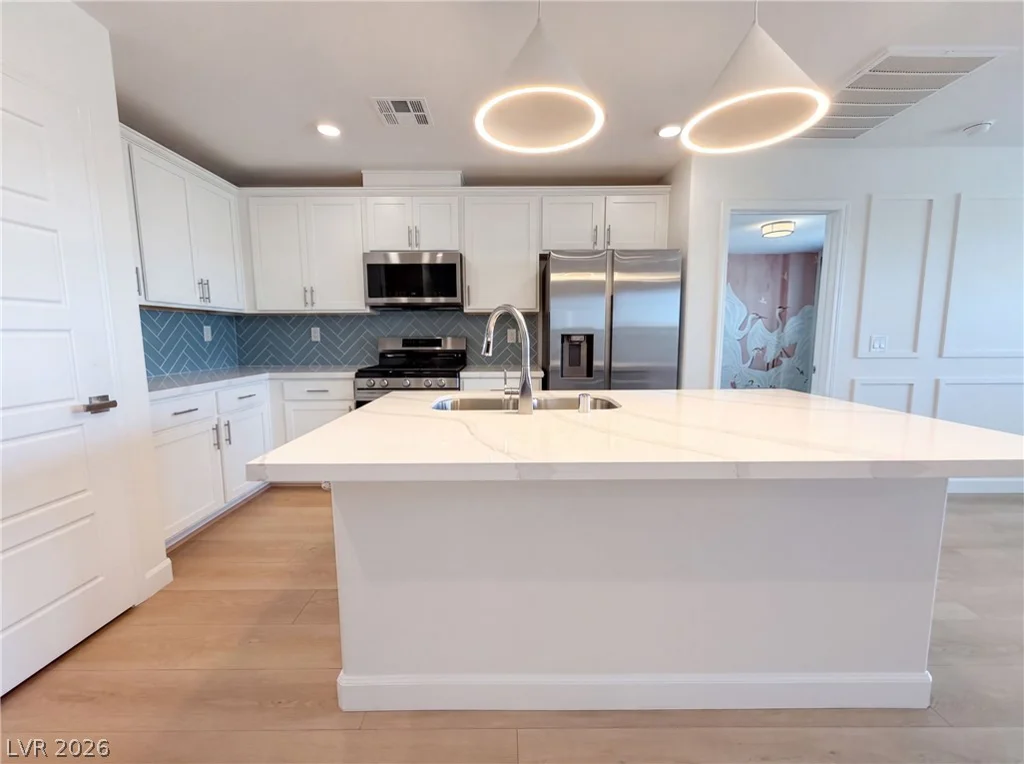 541 Bellum, Henderson, NV 89011