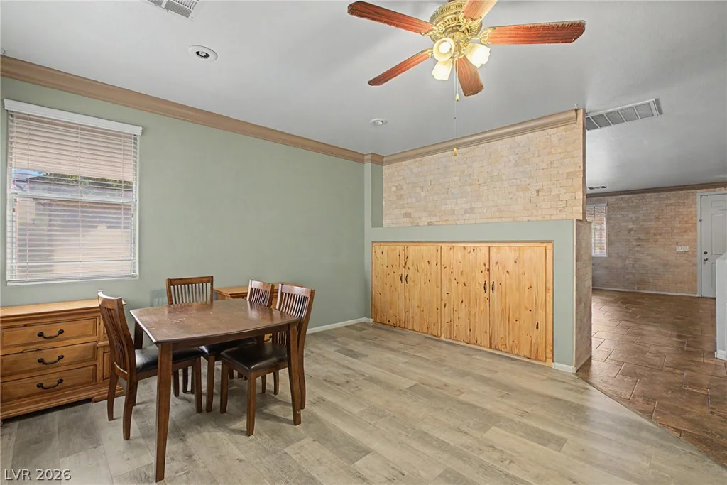 5536 Green Ferry, Las Vegas, NV 89131