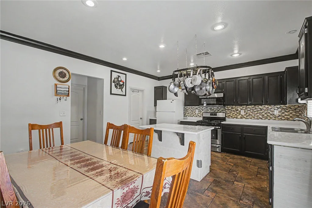 5536 Green Ferry, Las Vegas, NV 89131