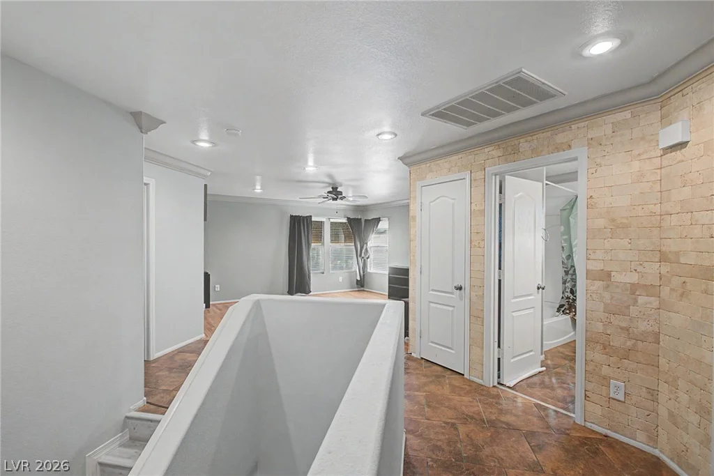 5536 Green Ferry, Las Vegas, NV 89131
