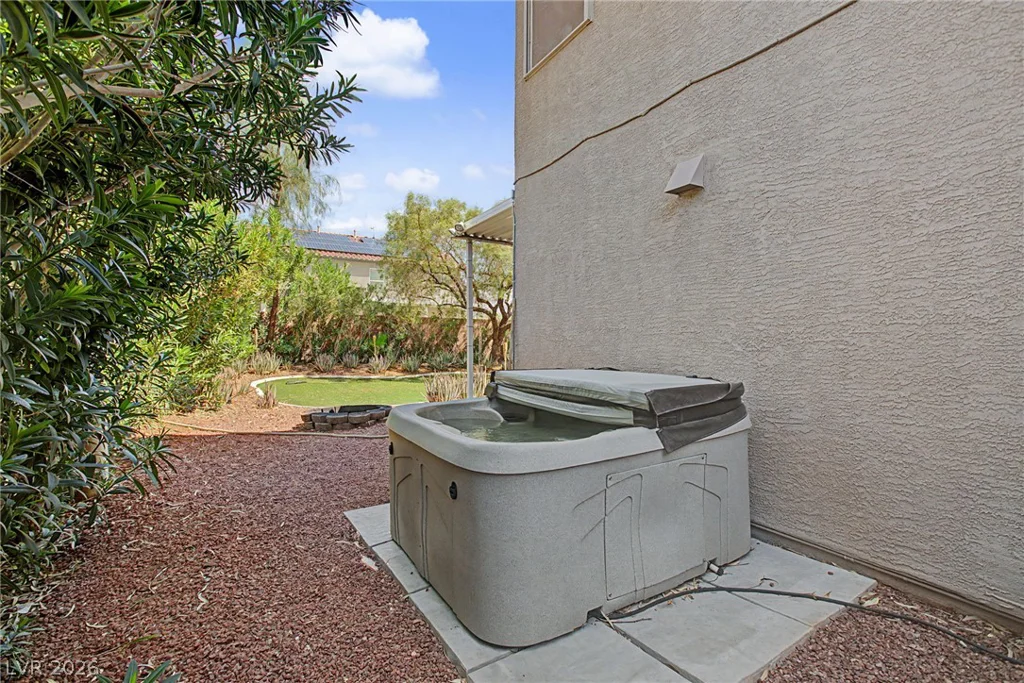 5536 Green Ferry, Las Vegas, NV 89131