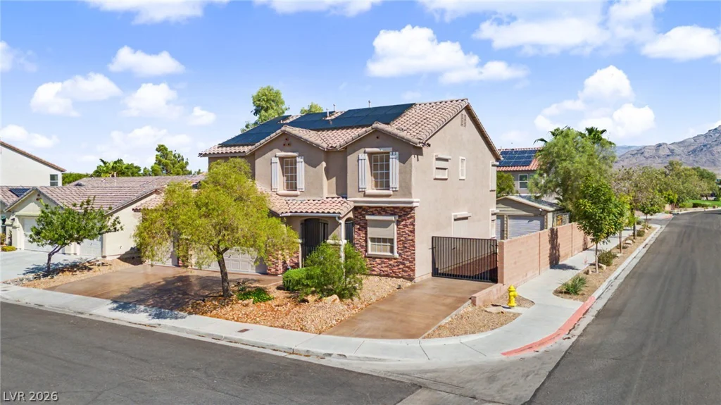 5536 Green Ferry, Las Vegas, NV 89131