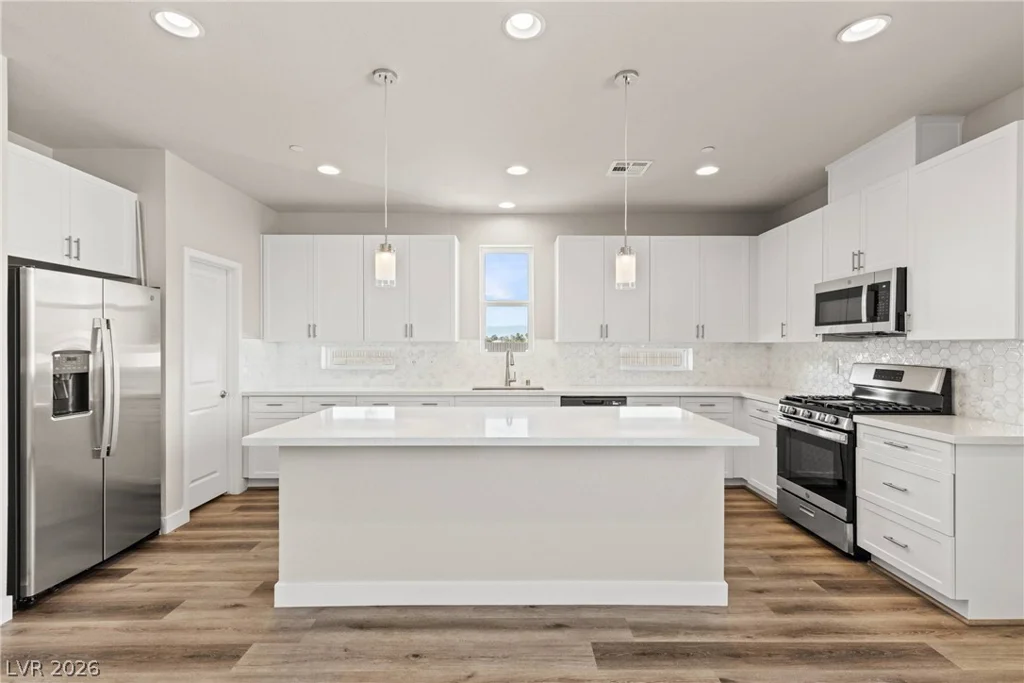 8629 Ensworth, Las Vegas, NV 89123