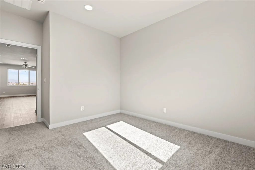 8629 Ensworth, Las Vegas, NV 89123