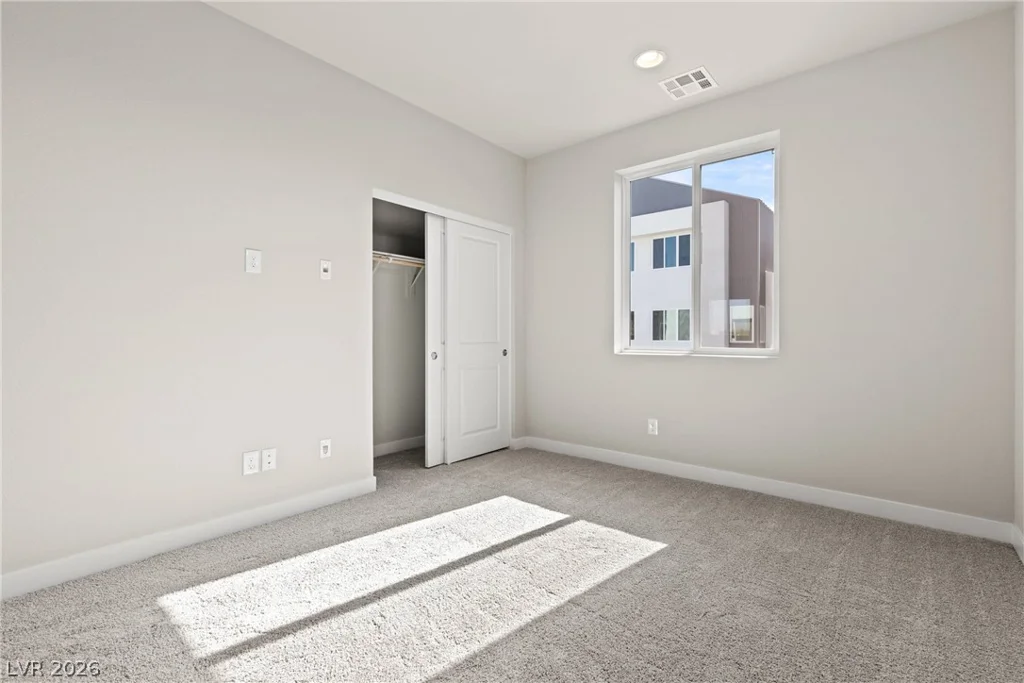 8629 Ensworth, Las Vegas, NV 89123