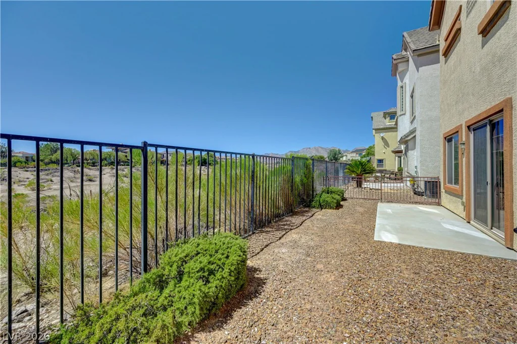 9213 Tudor Park, Las Vegas, NV 89145