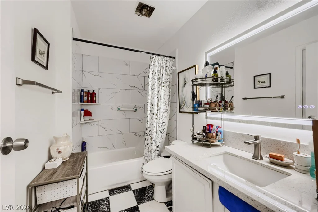 7066 Burcot, Las Vegas, NV 89156
