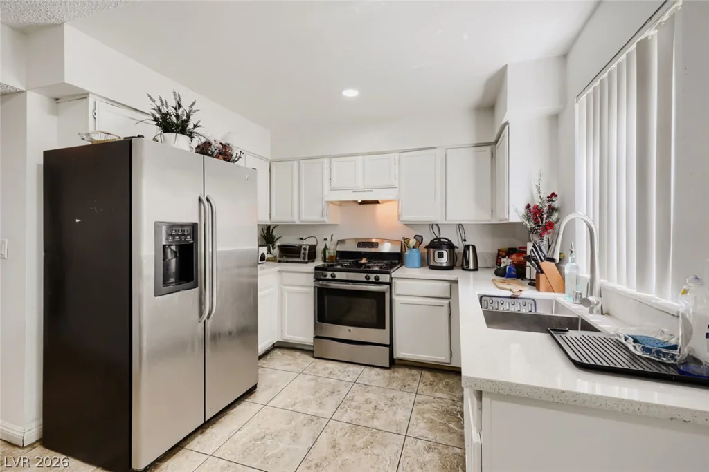 7066 Burcot, Las Vegas, NV 89156