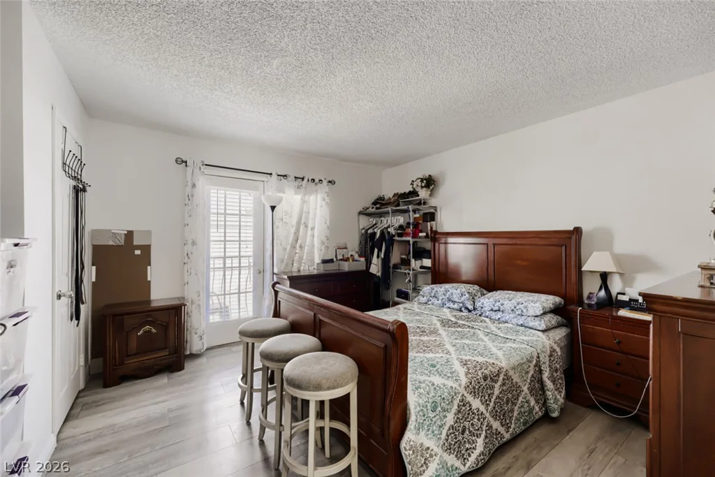 7066 Burcot, Las Vegas, NV 89156