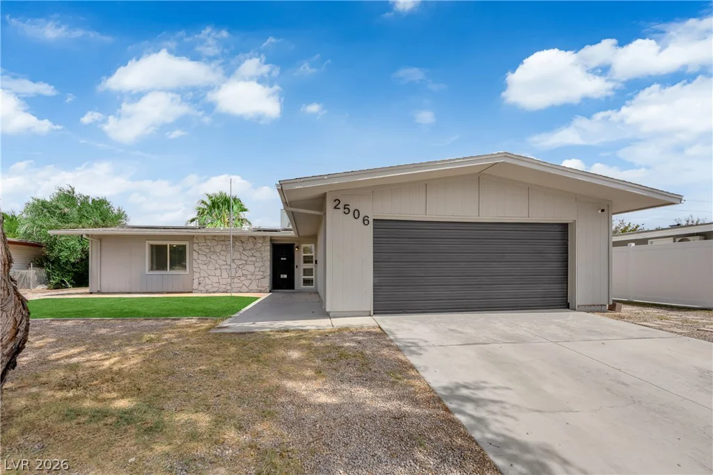 2506 Winterwood, Las Vegas, NV 89142