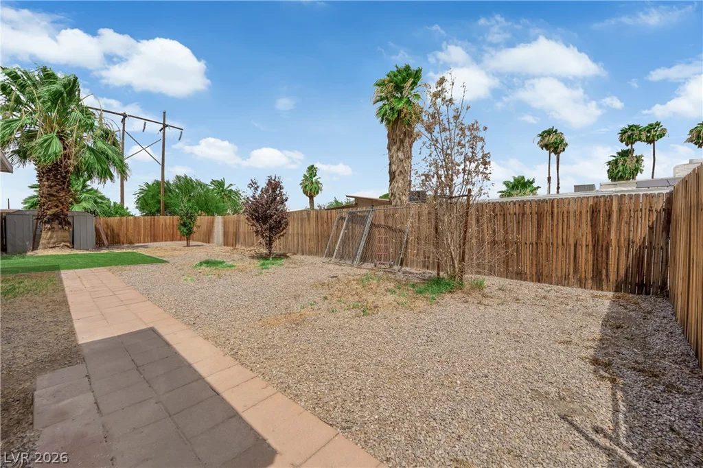 2506 Winterwood, Las Vegas, NV 89142