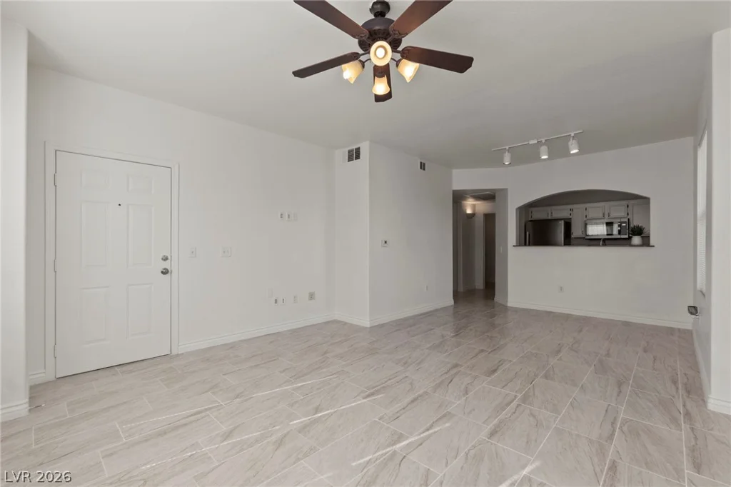 10001 Peace, Las Vegas, NV 89147