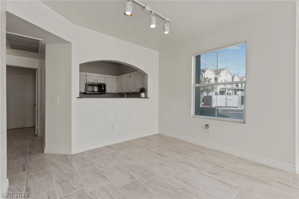 10001 Peace, Las Vegas, NV 89147