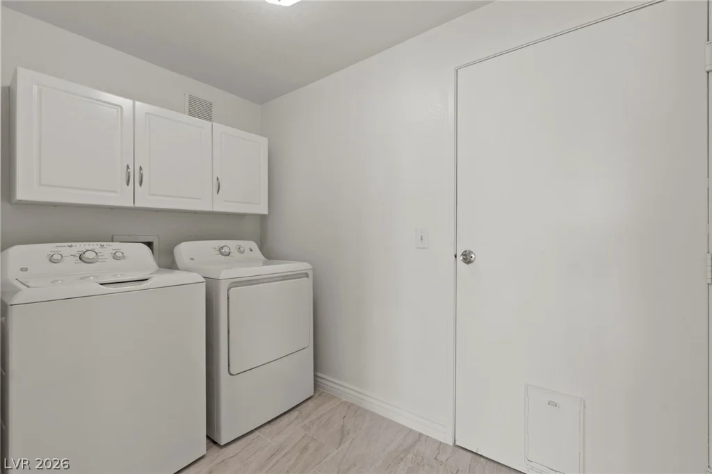 10001 Peace, Las Vegas, NV 89147