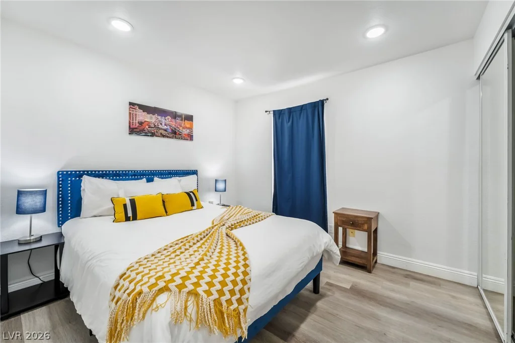 4200 Valley View, Las Vegas, NV 89103