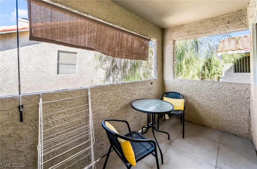 4200 Valley View, Las Vegas, NV 89103