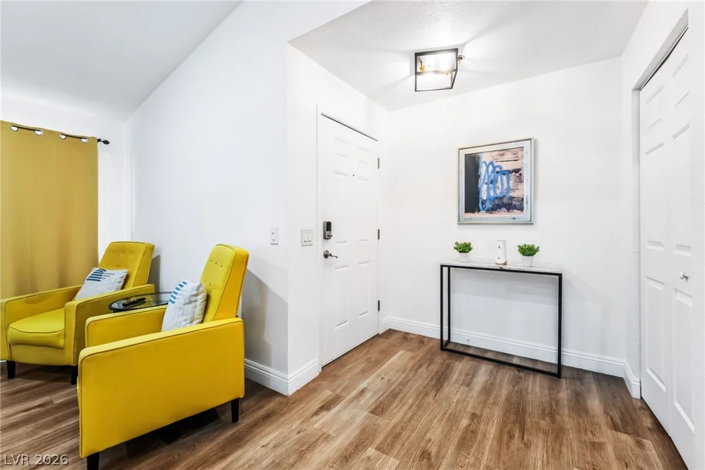 4200 Valley View, Las Vegas, NV 89103