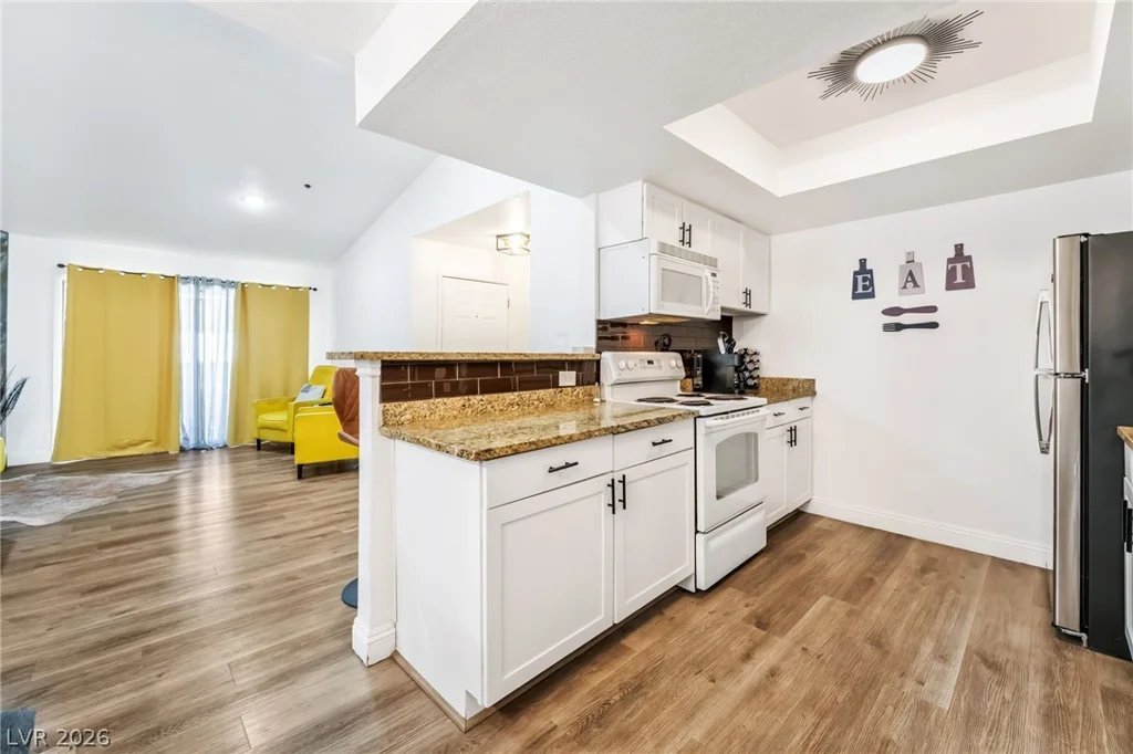 4200 Valley View, Las Vegas, NV 89103