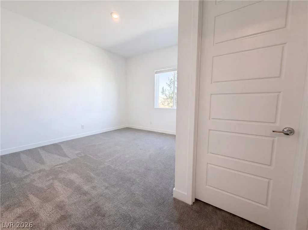 8219 Gusty Brook, Las Vegas, NV 89113