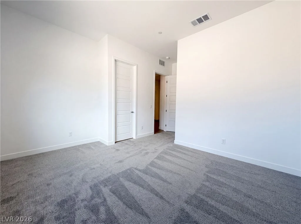 8219 Gusty Brook, Las Vegas, NV 89113
