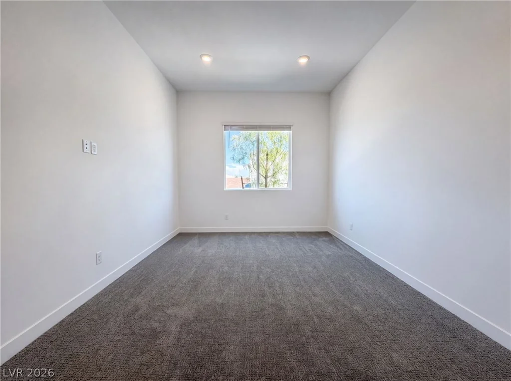 8219 Gusty Brook, Las Vegas, NV 89113