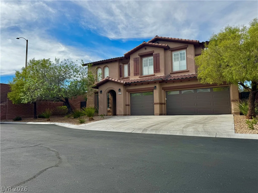 8592 Garden Valley, Las Vegas, NV 89178