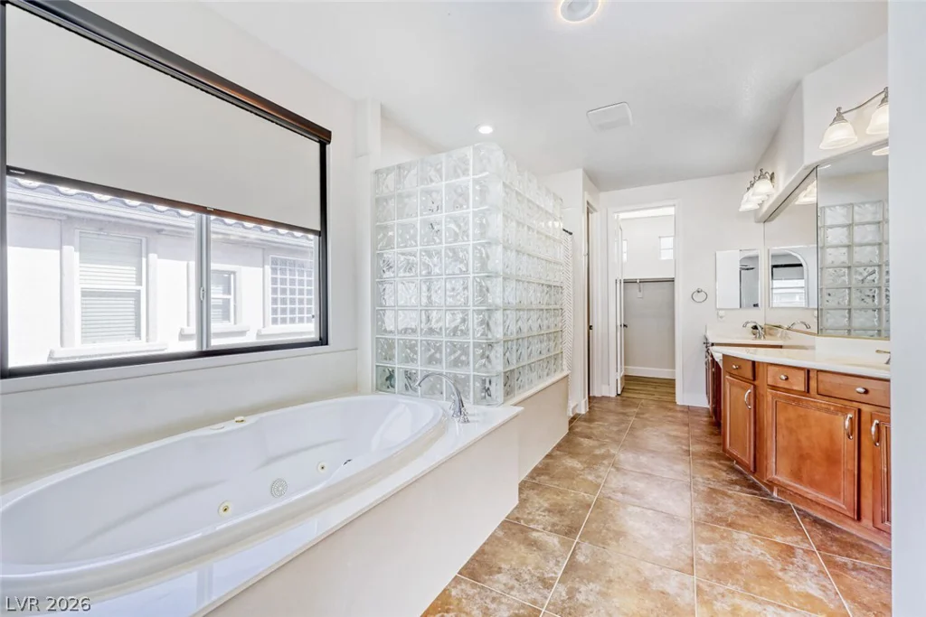 8592 Garden Valley, Las Vegas, NV 89178