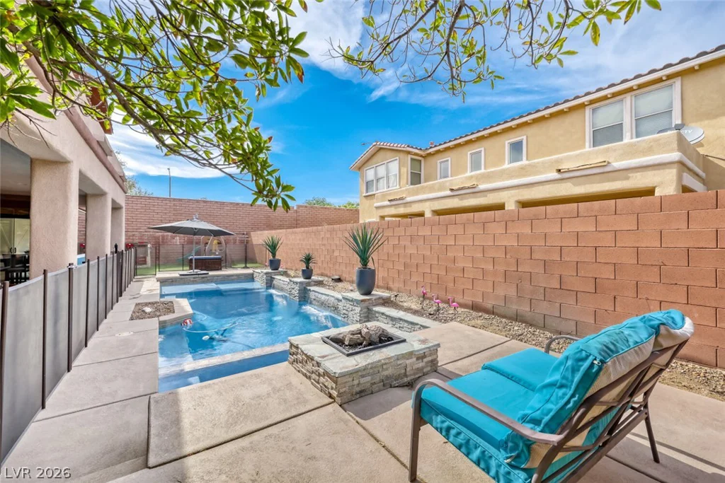 8592 Garden Valley, Las Vegas, NV 89178