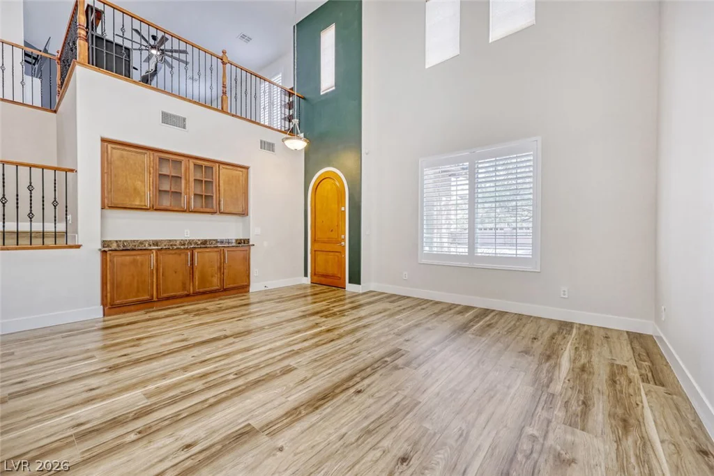 8592 Garden Valley, Las Vegas, NV 89178