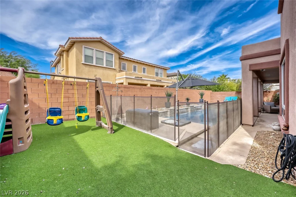 8592 Garden Valley, Las Vegas, NV 89178